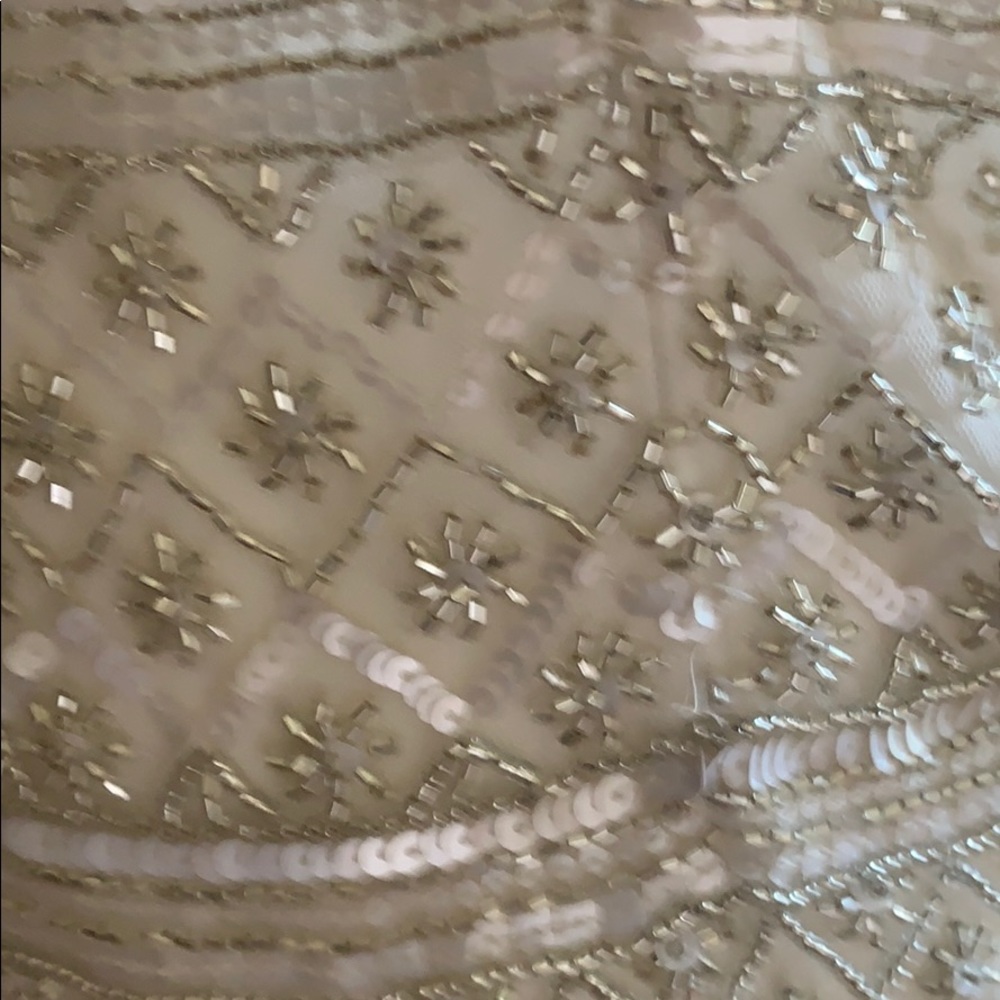 Dress - Picture 3 of 5
